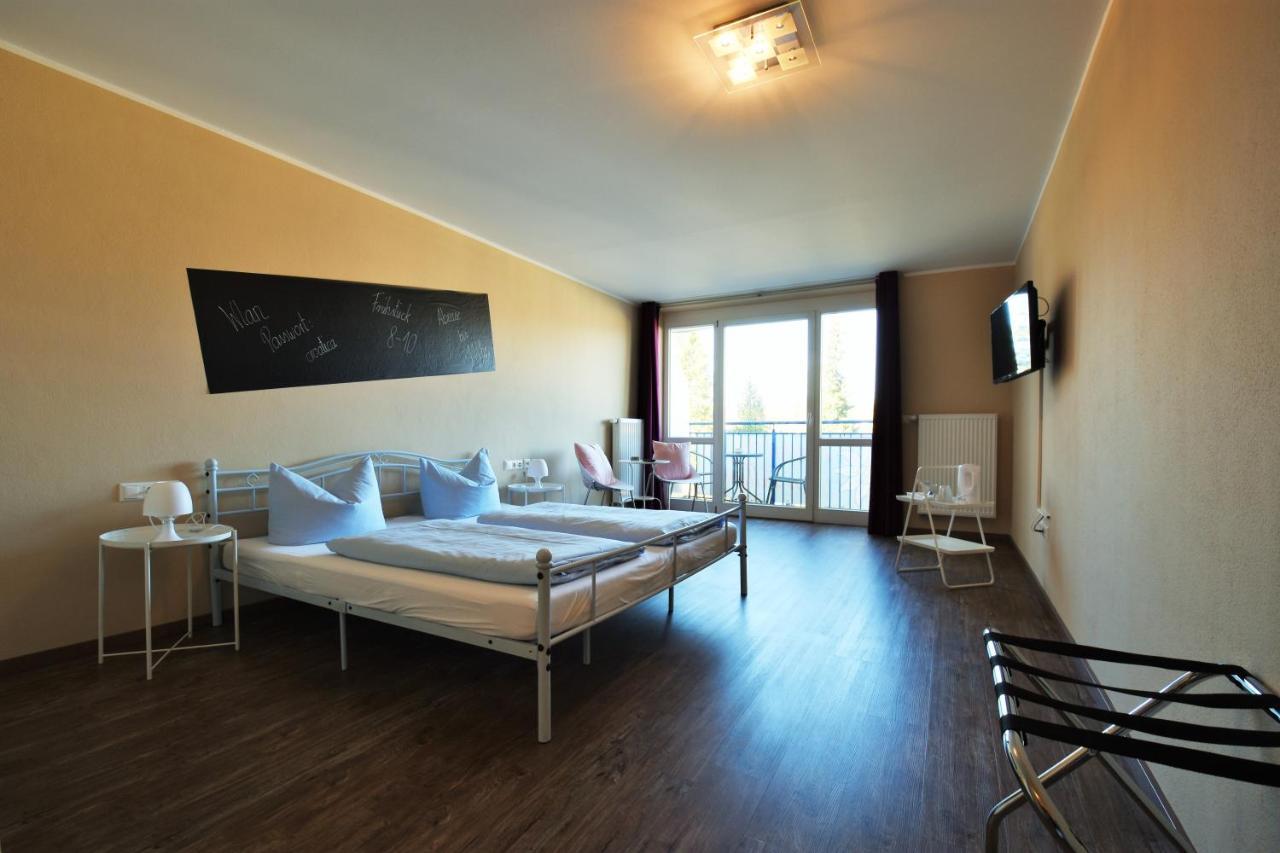 Motel Fuessen Im Allgaeu Exterior photo