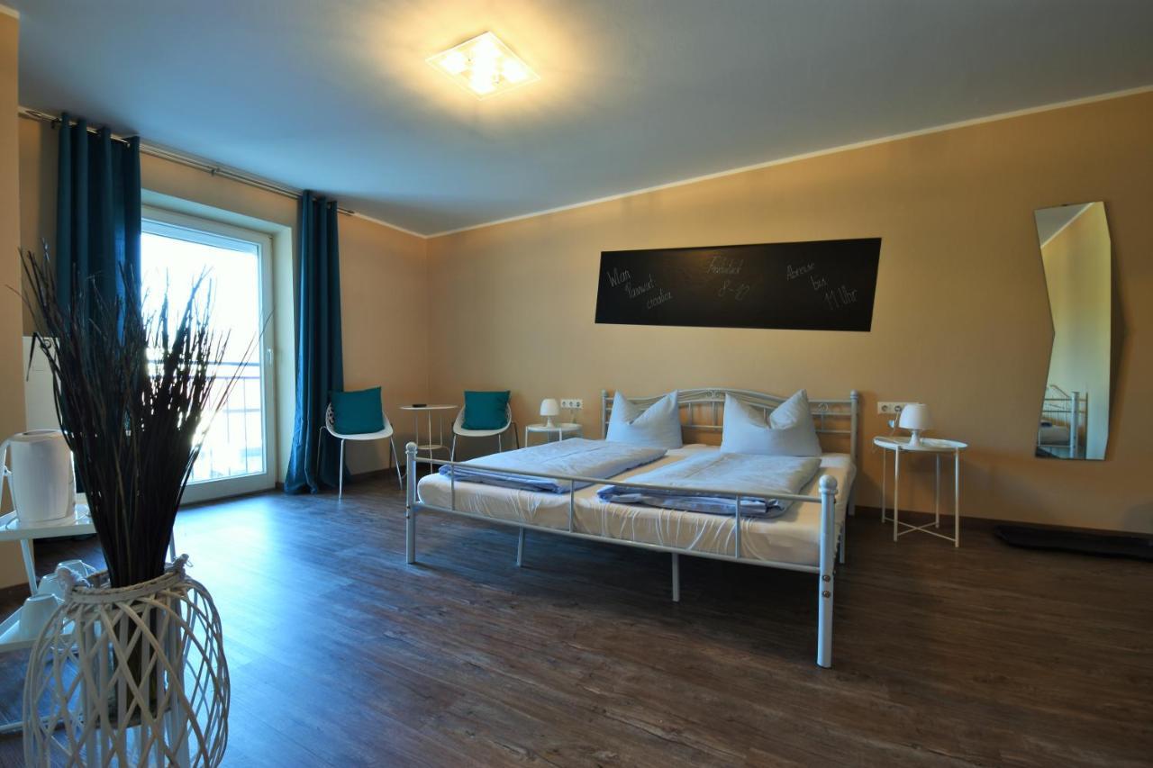 Motel Fuessen Im Allgaeu Exterior photo