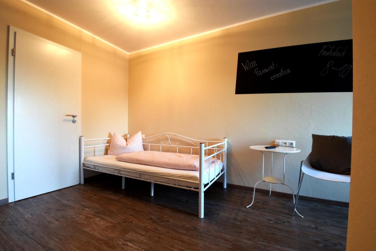 Motel Fuessen Im Allgaeu Exterior photo